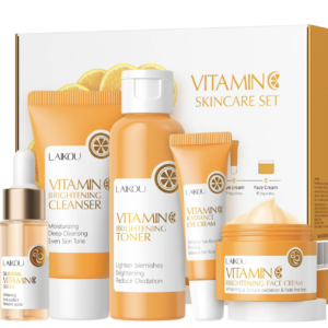 Set ingrijire faciala, Laikou, Japan Sakura Vitamin C, Cleanser 50 g, Toner 100 ml, Ser 17 ml, Crema de ochi 15 g, Crema de fata 25 **g**